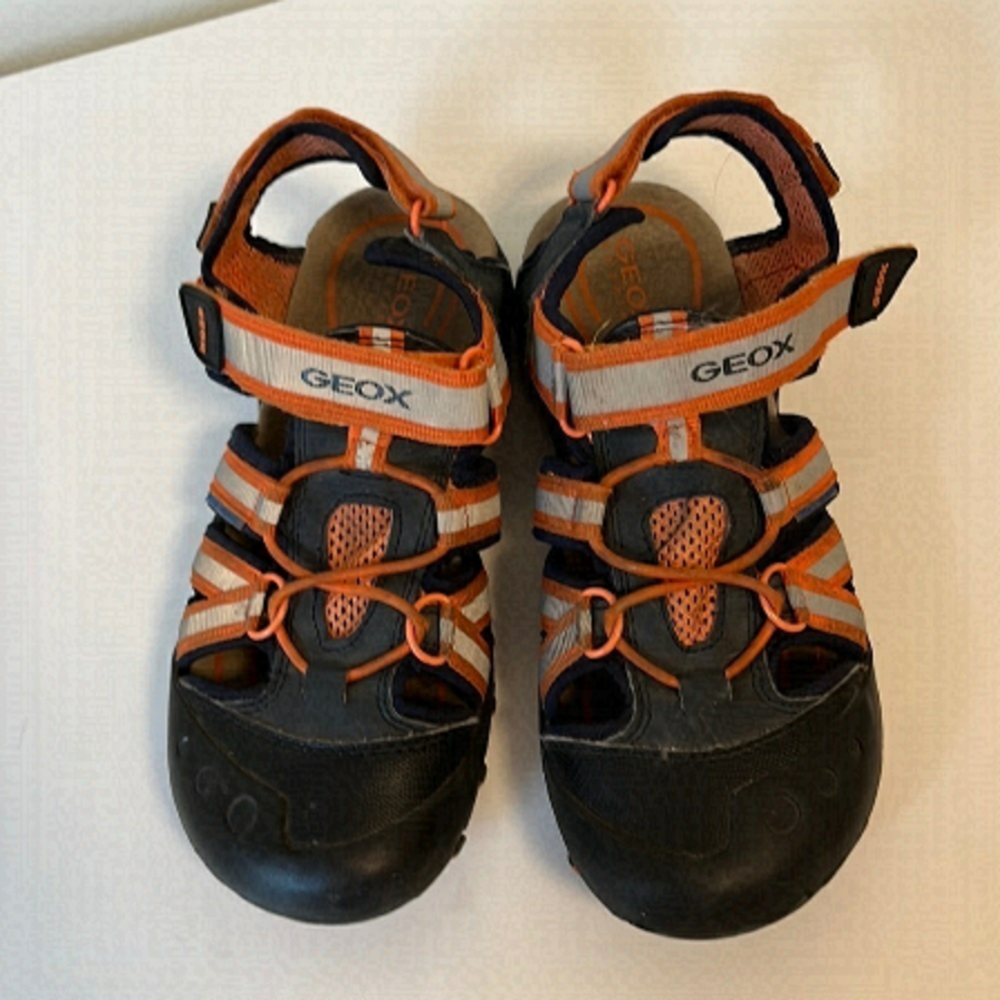 Kids Geox Closed-Toe Hiking Sandals Size US3.5